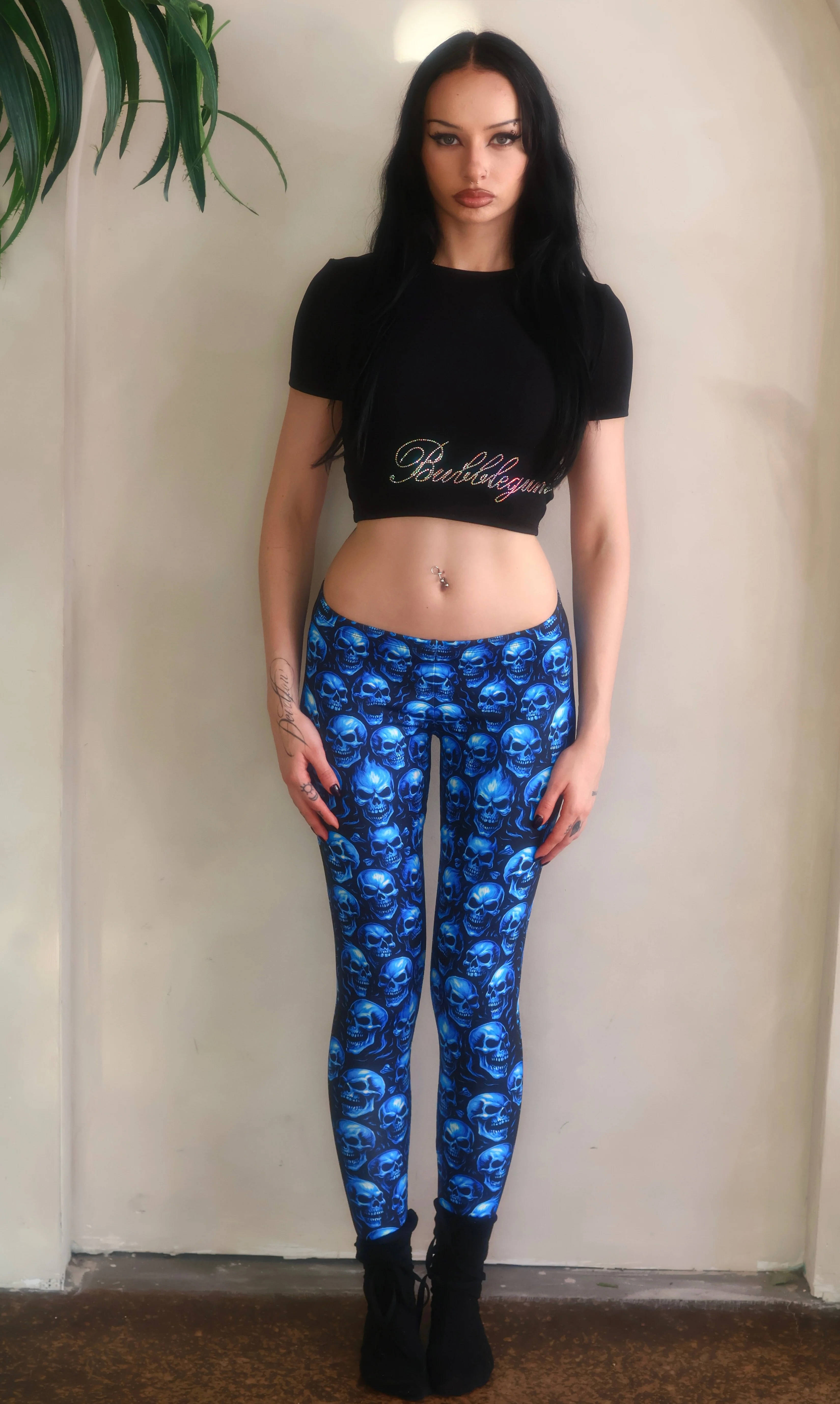 Blue skulls low rise yoga leggings - Image 6