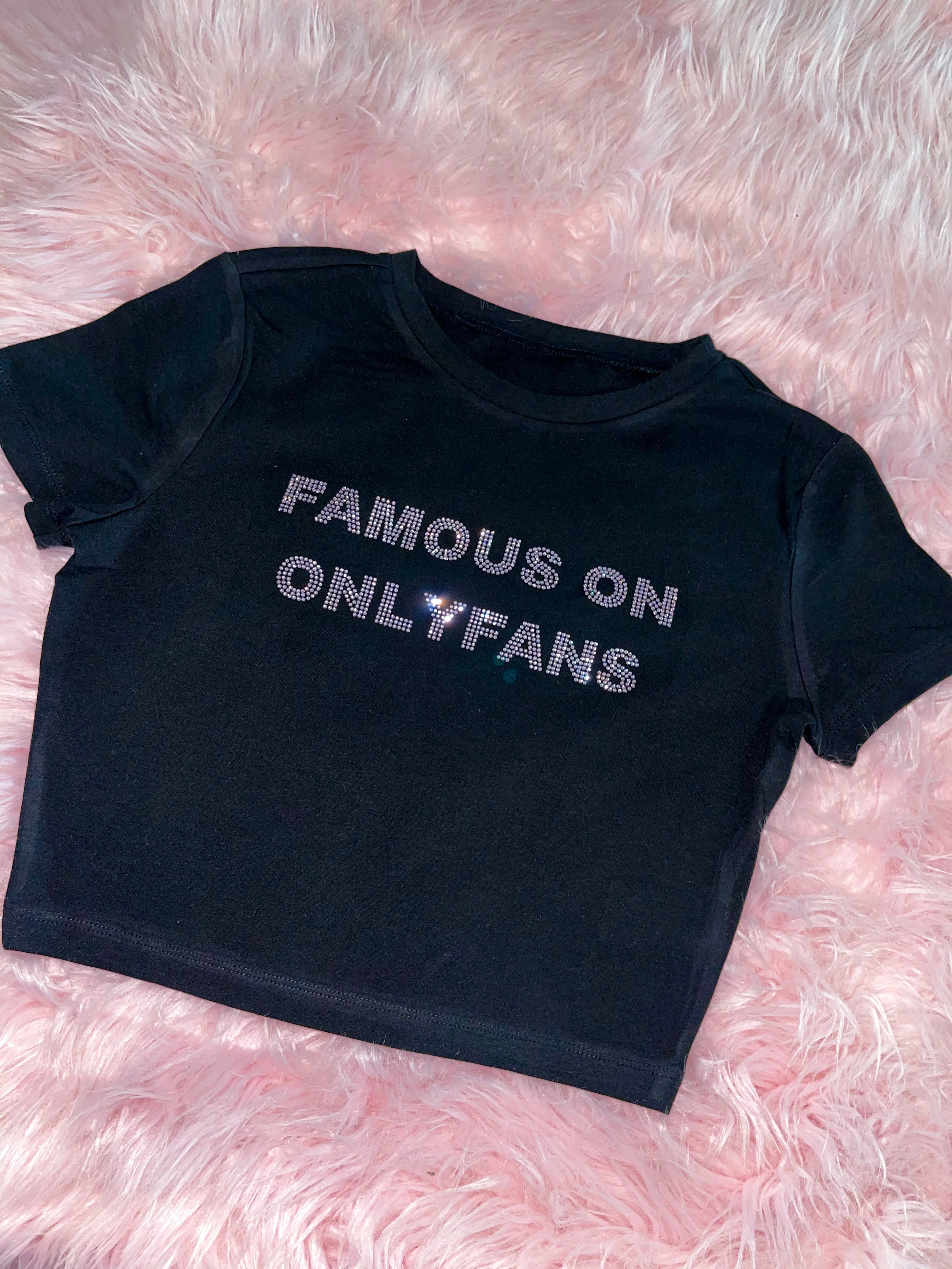 Famous on Onlyfans crop top - Image 7