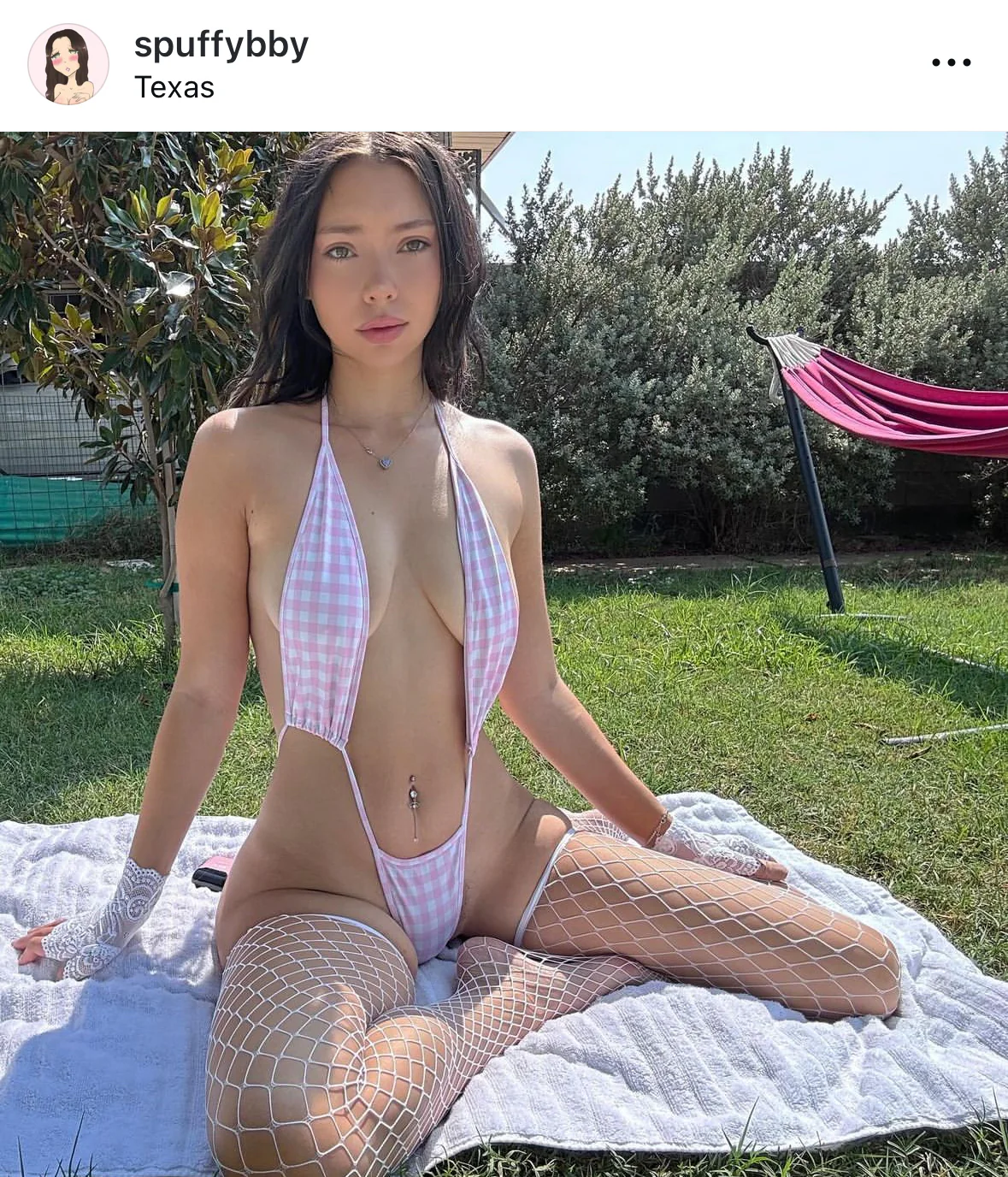 Pink gingham slingshot - Image 16